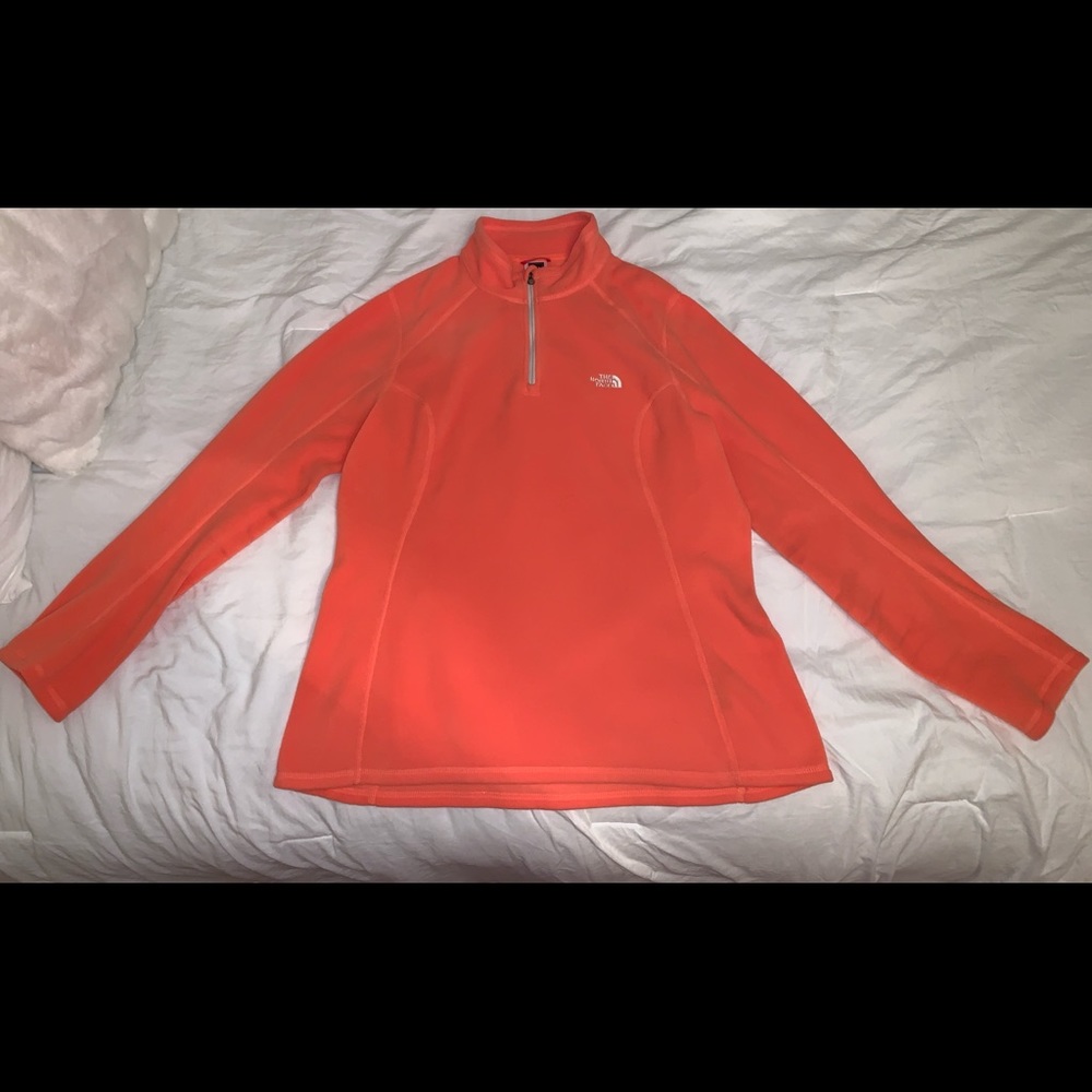 Women’s North Face Quarter Zip